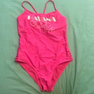 1 piece swim suit
